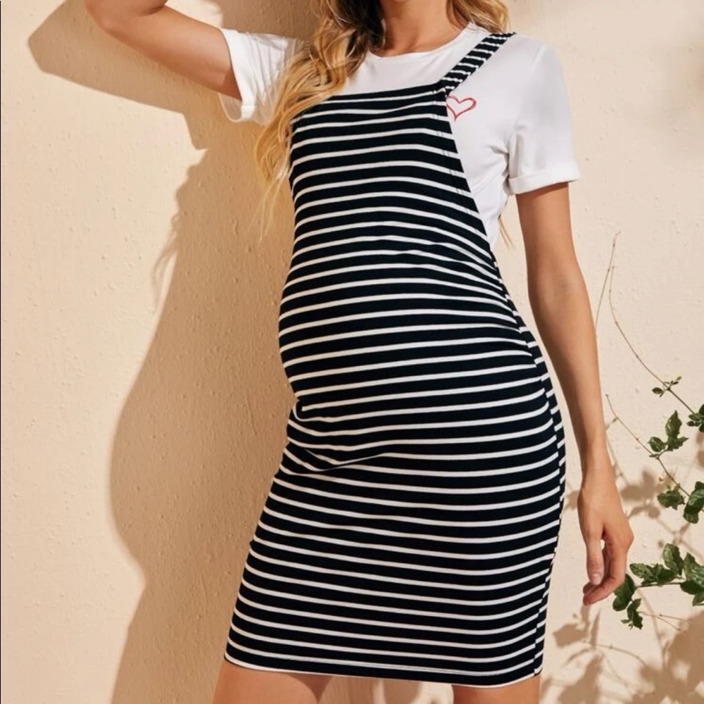 Maternity Overall Dress - Picture 3 of 5